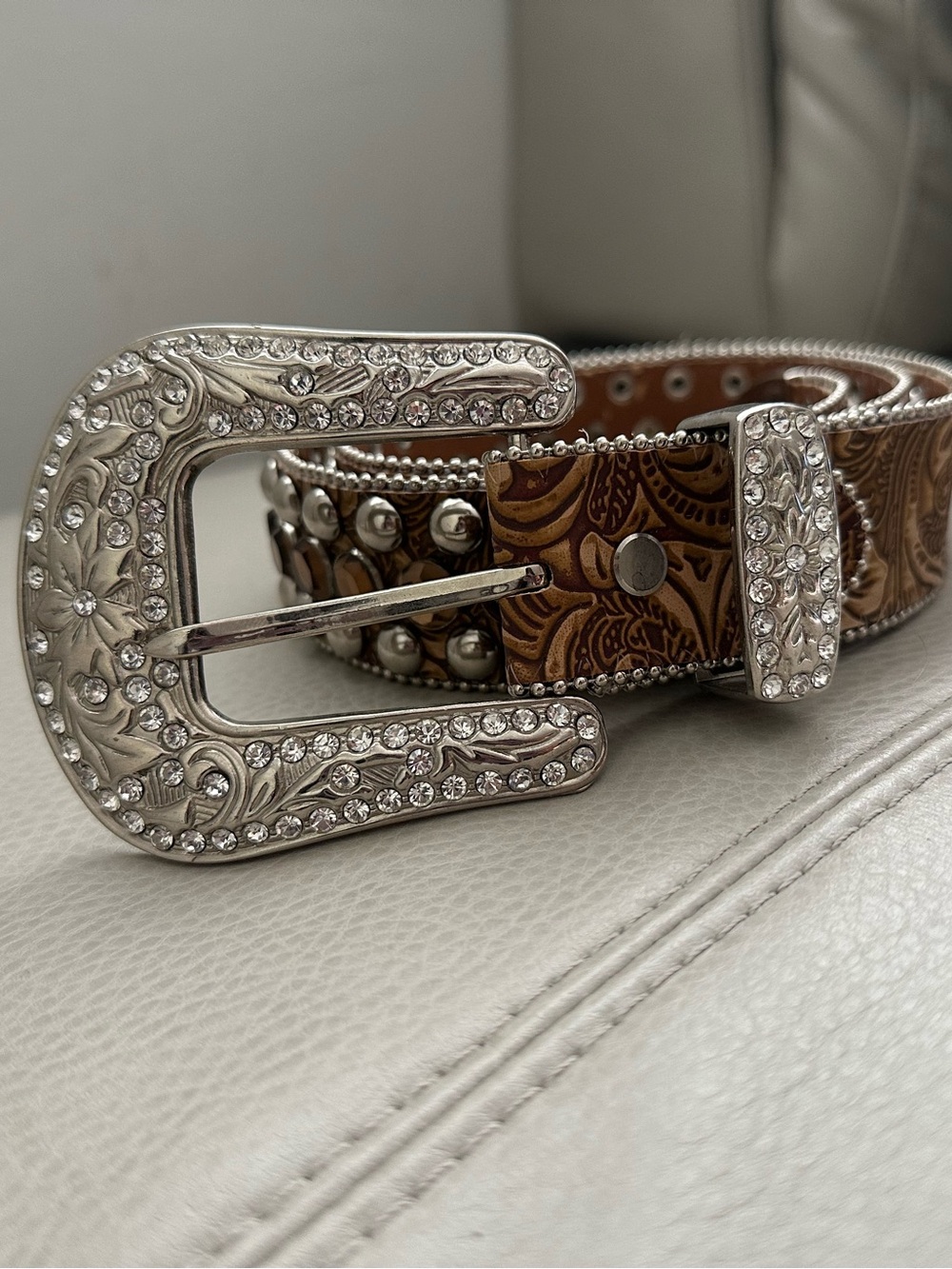 B.B Simon Atlas Rhinestone cowgirl style belt